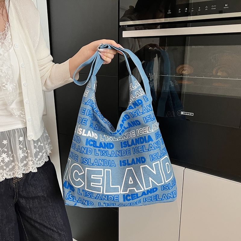 Diliba Iceland One-shoulder Canvas Bag for Teenagers Large Capacity Spring and Summer Simple Commuter Letter Tote Bag