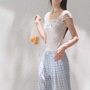 * Cotton lace spliced ​​bow design cool and skin-friendly simple short-sleeved shirt top
